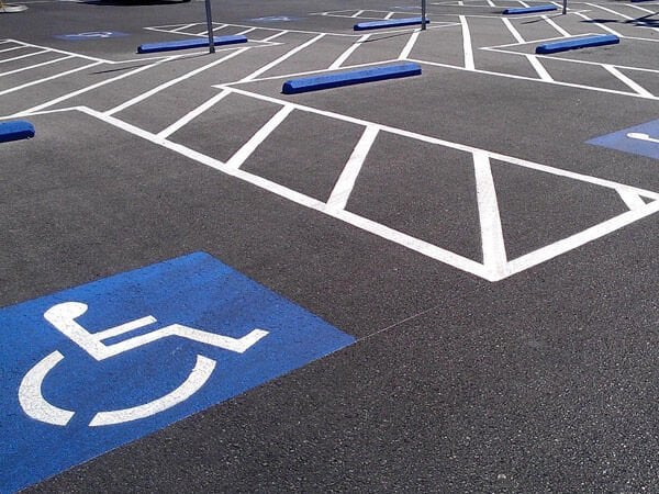 Otopark Çizgisi ,Yol çizgi boyama,Trafik Düzenlemesi, Yönlendirme ve Güvenliği Ekipmanları(Kopya)