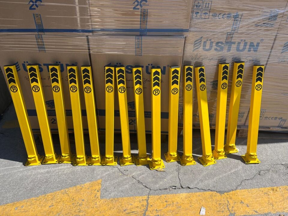 Otopark Giriş Bariyeri Fiyat Kilitli Oto Park Direği Ankrajlı Otopark Demiri 70 cm 70mm (10 ADET)