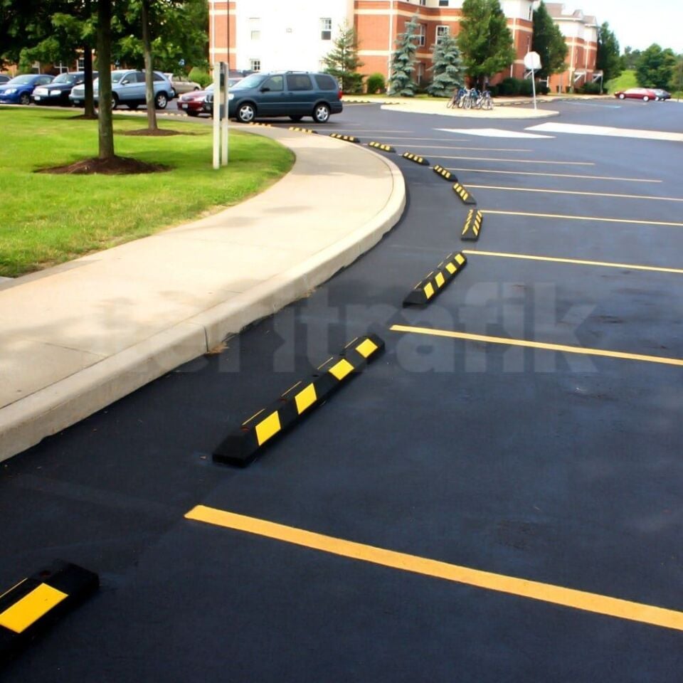 Kauçuk Stoper  Kauçuk Araç Durdurucu Kauçuk Otopark Stoperi 60 cm(2li)