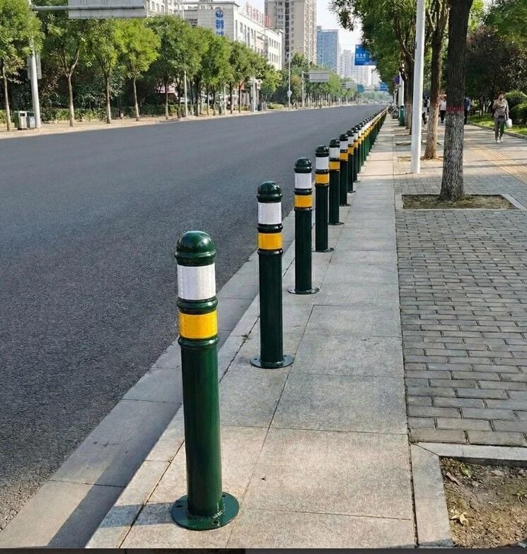 Ø89 mm Boru Sabit Direk - Yeşil-Siyah Metal Duba